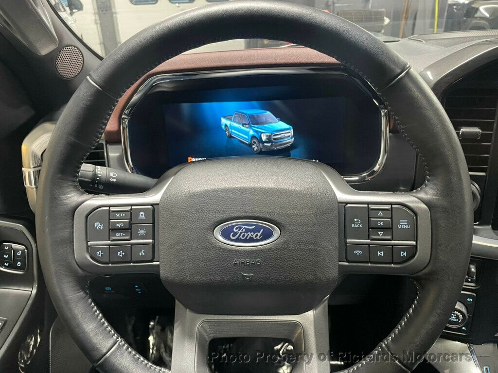 2023 Ford F-150 LARIAT 4WD SuperCrew 6.5' Box - Oxford White exterior view 13