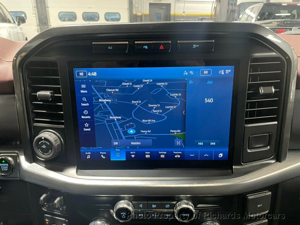 2023 Ford F-150 LARIAT 4WD SuperCrew 6.5' Box - Oxford White exterior view 14