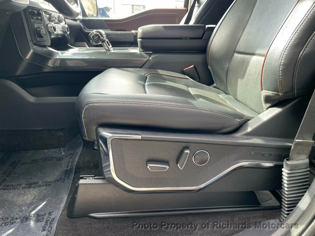 2022 Ford F-150 LARIAT 4WD SuperCrew 5.5' Box - Agate Black Metallic exterior view 13