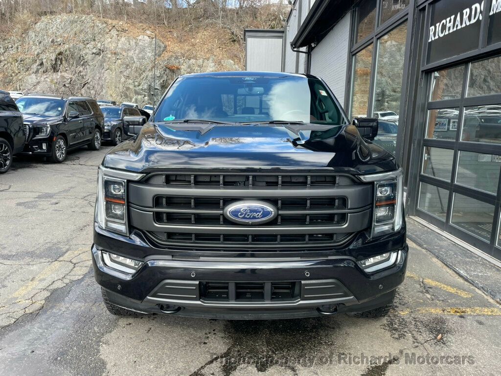 2022 Ford F-150 LARIAT 4WD SuperCrew 5.5' Box - Agate Black Metallic exterior view 4