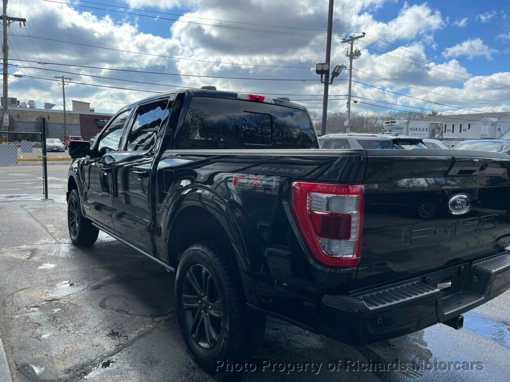 2022 Ford F-150 LARIAT 4WD SuperCrew 5.5' Box - Agate Black Metallic exterior view 6