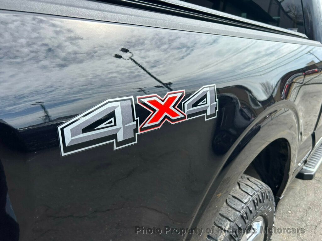 2022 Ford F-150 LARIAT 4WD SuperCrew 6.5' Box - Agate Black Metallic exterior view 11