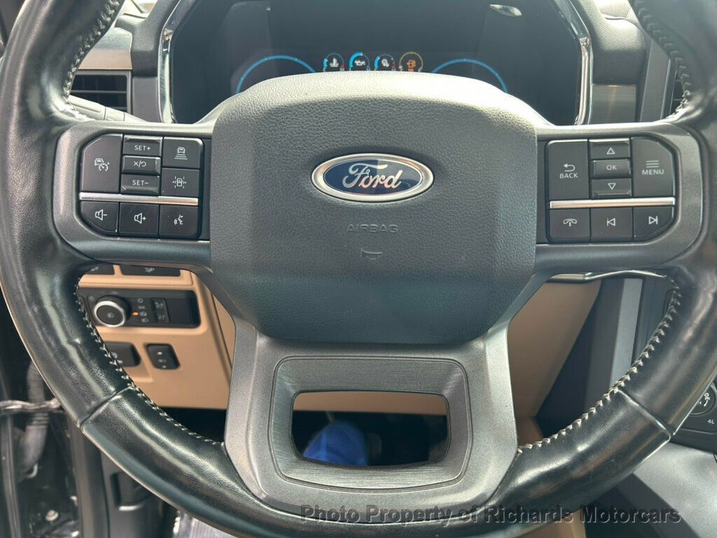 2022 Ford F-150 LARIAT 4WD SuperCrew 6.5' Box - Agate Black Metallic exterior view 15