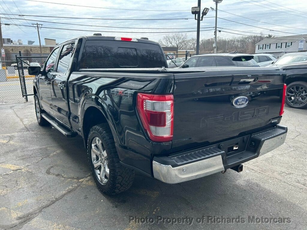 2022 Ford F-150 LARIAT 4WD SuperCrew 6.5' Box - Agate Black Metallic exterior view 5