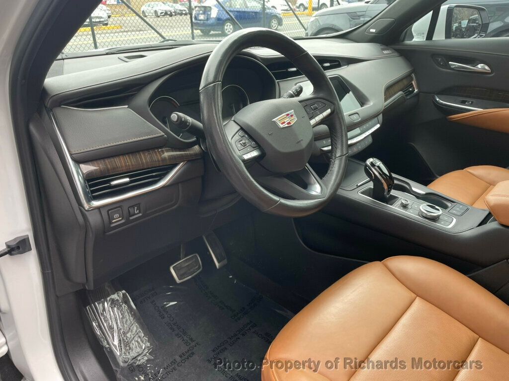 2023 Cadillac XT4 AWD 4dr Sport - Crystal White Tricoat exterior view 12