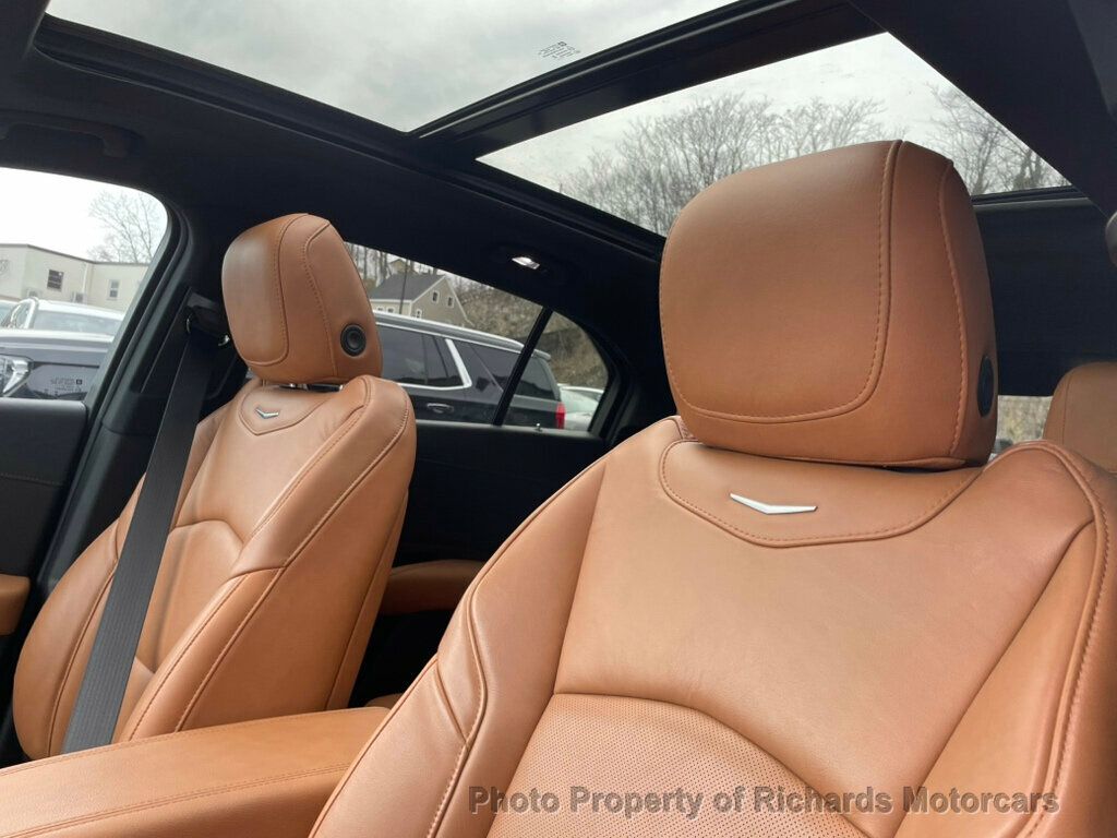 2023 Cadillac XT4 AWD 4dr Sport - Crystal White Tricoat exterior view 13