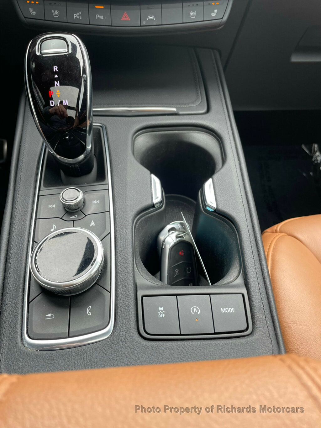 2023 Cadillac XT4 AWD 4dr Sport - Crystal White Tricoat exterior view 17