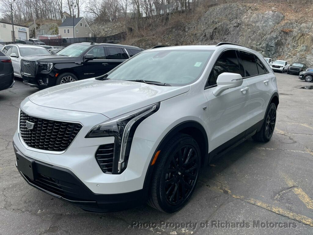 2023 Cadillac XT4 AWD 4dr Sport - Crystal White Tricoat exterior view 5
