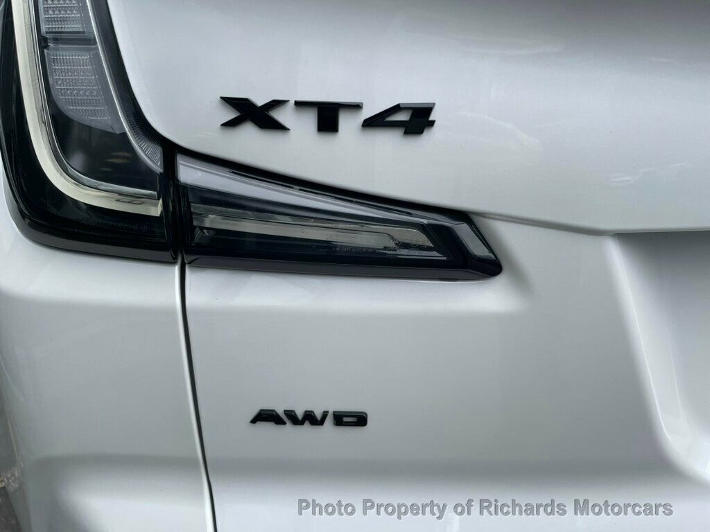 2023 Cadillac XT4 AWD 4dr Sport - Crystal White Tricoat exterior view 8