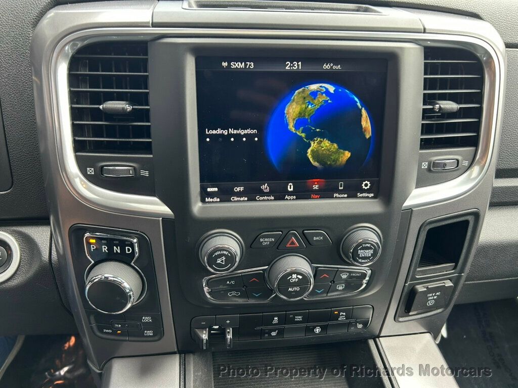 2023 Ram 1500 Classic Warlock 4x4 Crew Cab 5'7