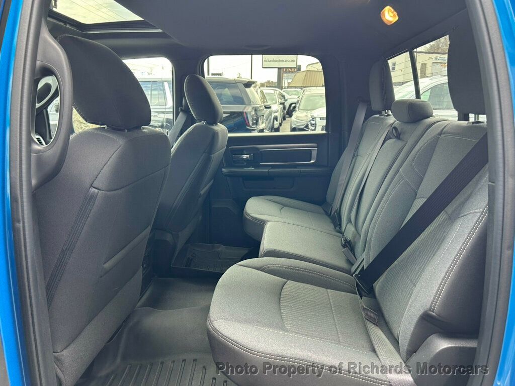 2023 Ram 1500 Classic Warlock 4x4 Crew Cab 5'7