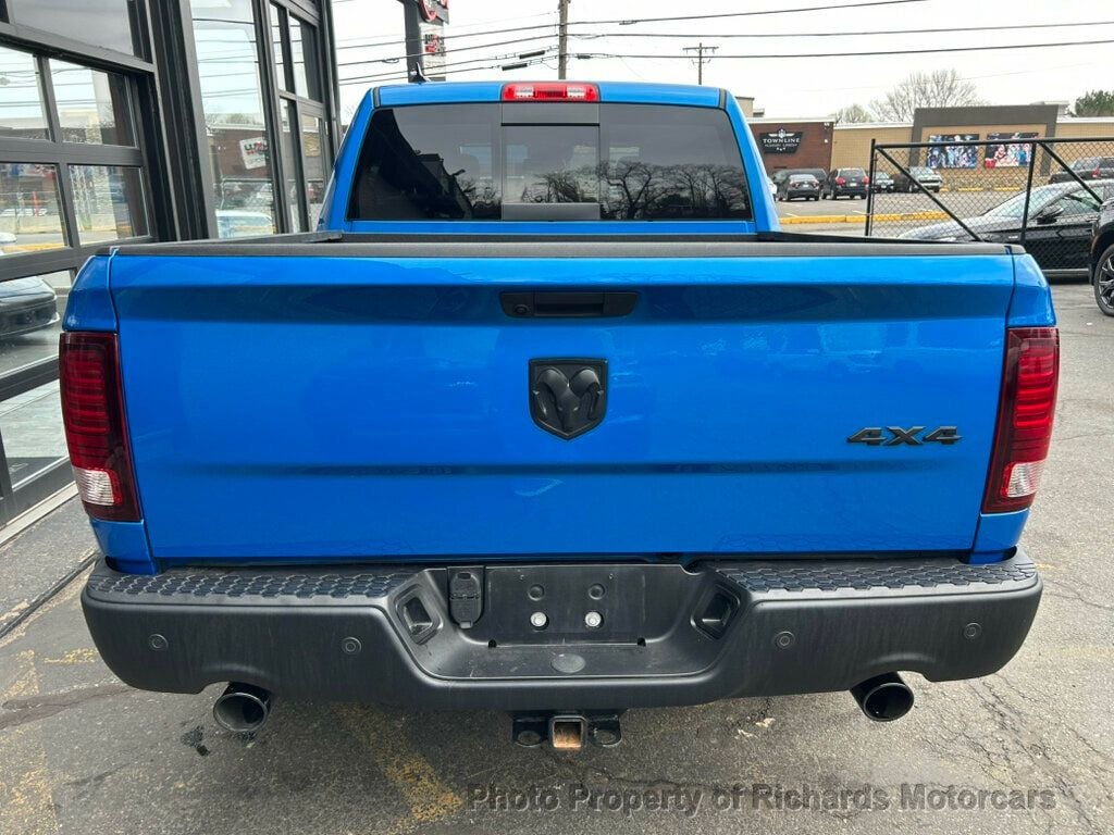 2023 Ram 1500 Classic Warlock 4x4 Crew Cab 5'7