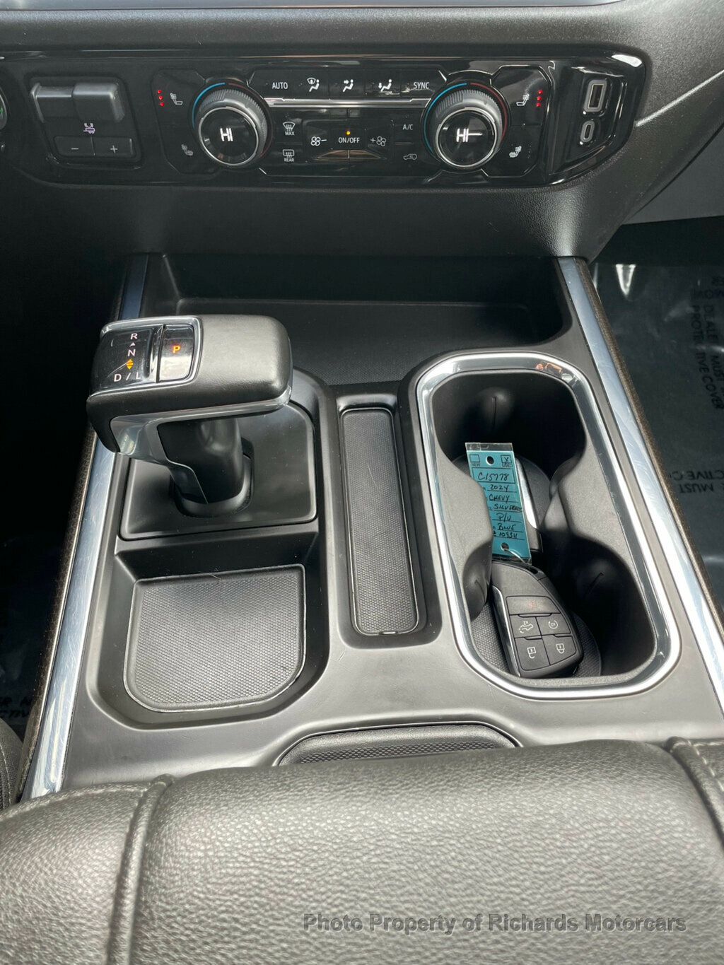 2024 Chevrolet Silverado 1500 4WD Crew Cab 157