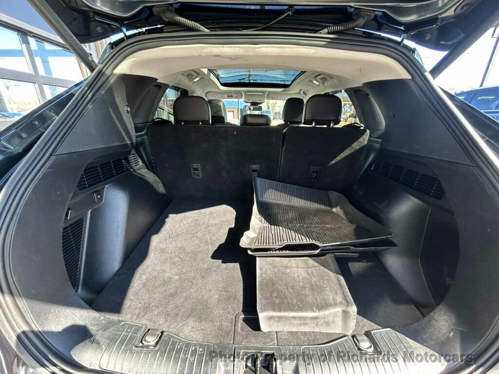 2022 Ford Escape Titanium Hybrid AWD - Carbonized Gray Metallic exterior view 18