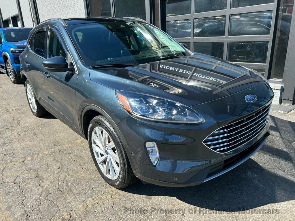 2022 Ford Escape Titanium Hybrid AWD - Carbonized Gray Metallic exterior view 7