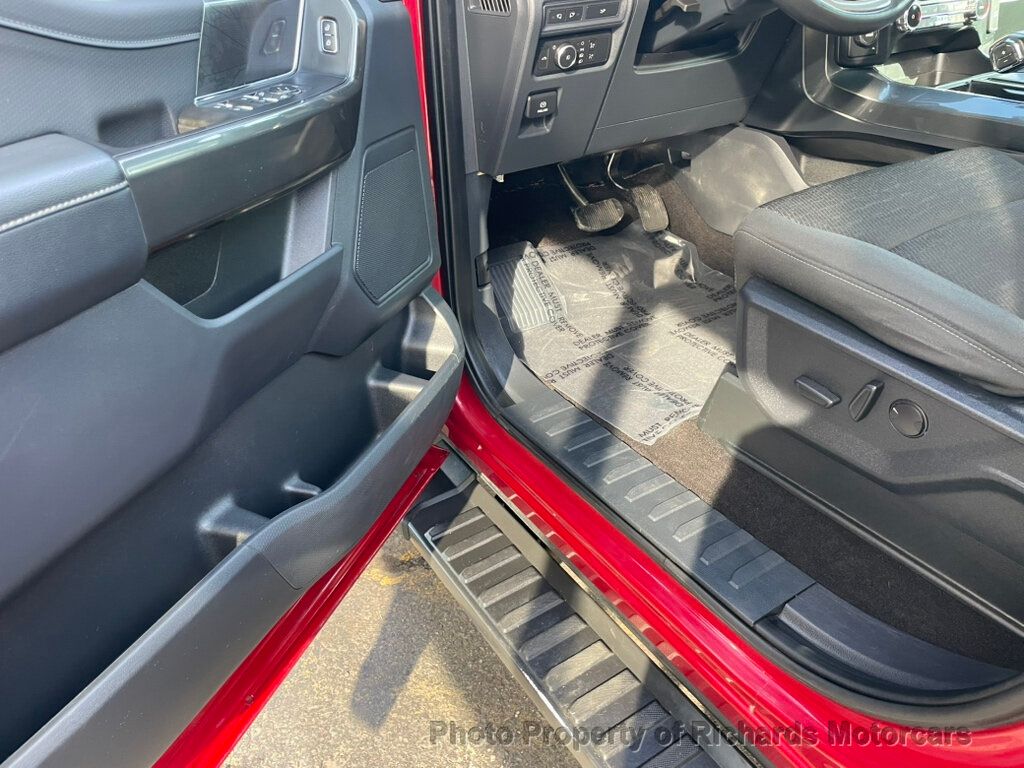 2022 Ford F-150 XLT 4WD SuperCrew 6.5' Box - Rapid Red Metallic Tinted Clearcoat exterior view 8