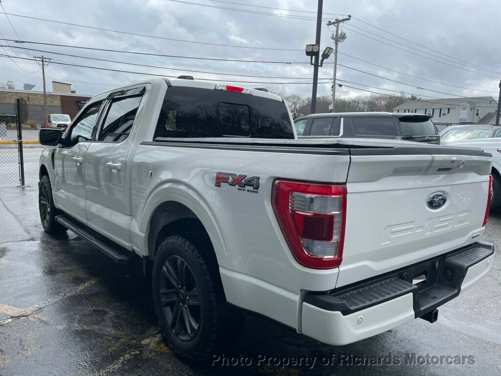 2023 Ford F-150 LARIAT 4WD SuperCrew 5.5' Box - Oxford White exterior view 6
