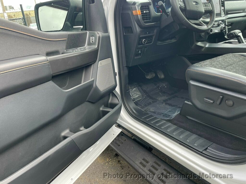 2025 Ford F-150 Tremor 4WD SuperCrew 5.5' Box - Oxford White exterior view 10