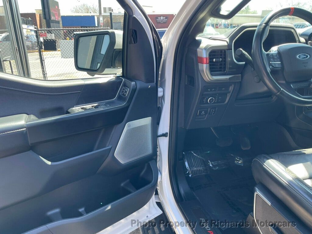 2022 Ford F-150 Raptor 4WD SuperCrew 5.5' Box - Oxford White exterior view 10