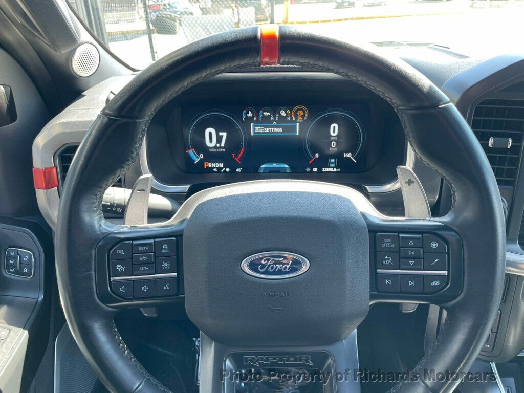 2022 Ford F-150 Raptor 4WD SuperCrew 5.5' Box - Oxford White exterior view 16