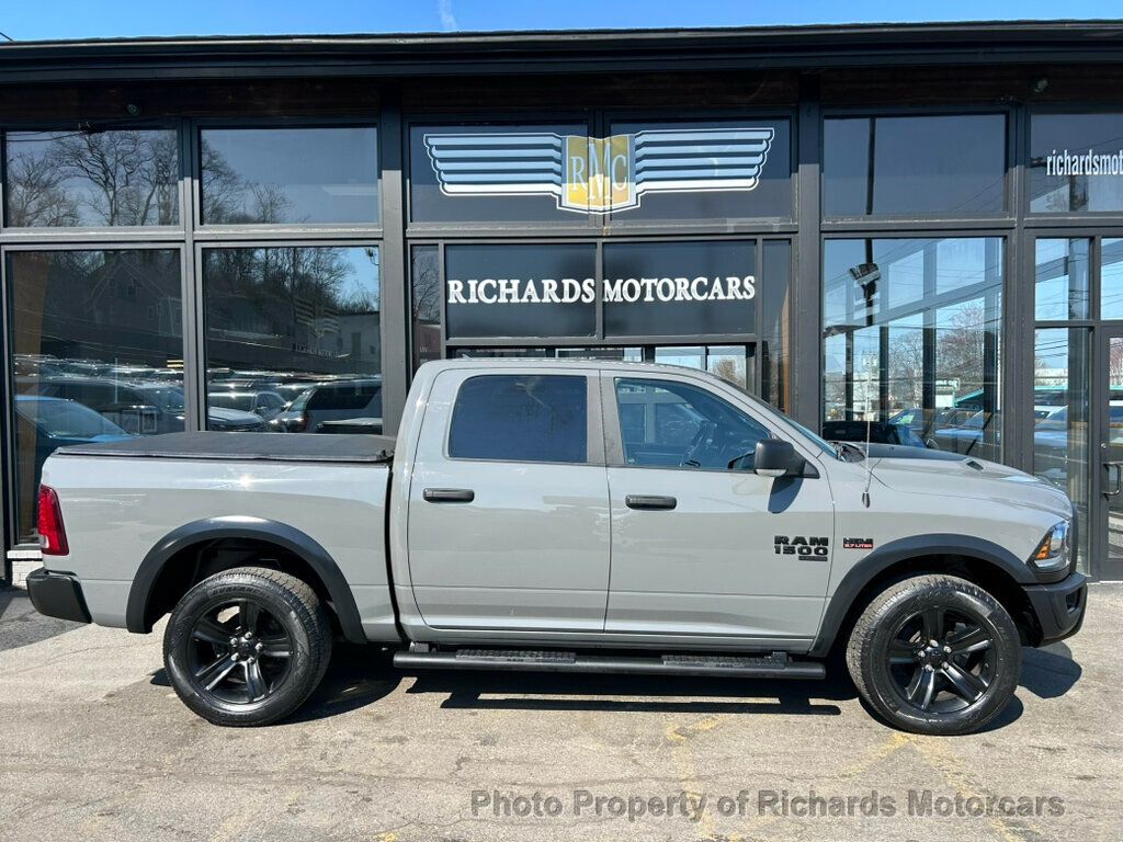2022 Ram 1500 Classic Warlock 4x4 Crew Cab 5'7