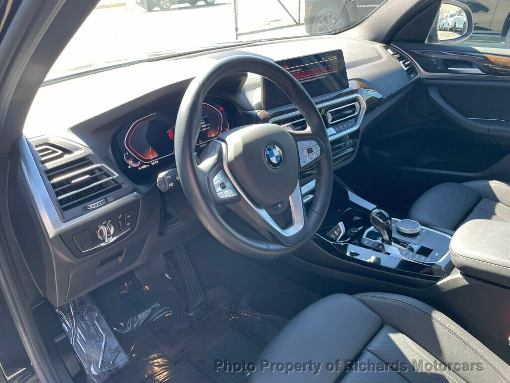 2023 BMW X3 xDrive30i Sports Activity Vehicle - Black Sapphire Metallic exterior view 11