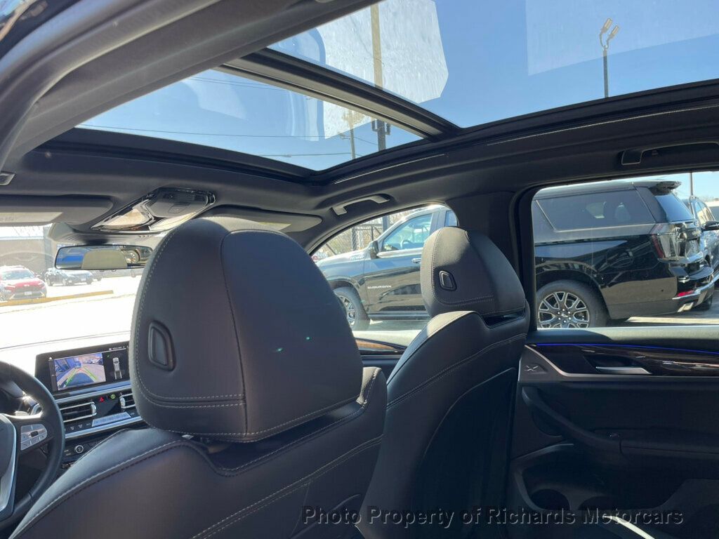 2023 BMW X3 xDrive30i Sports Activity Vehicle - Black Sapphire Metallic exterior view 16