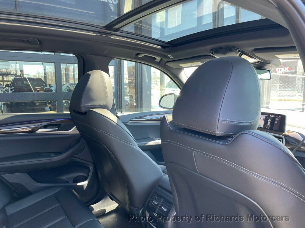 2023 BMW X3 xDrive30i Sports Activity Vehicle - Black Sapphire Metallic exterior view 20