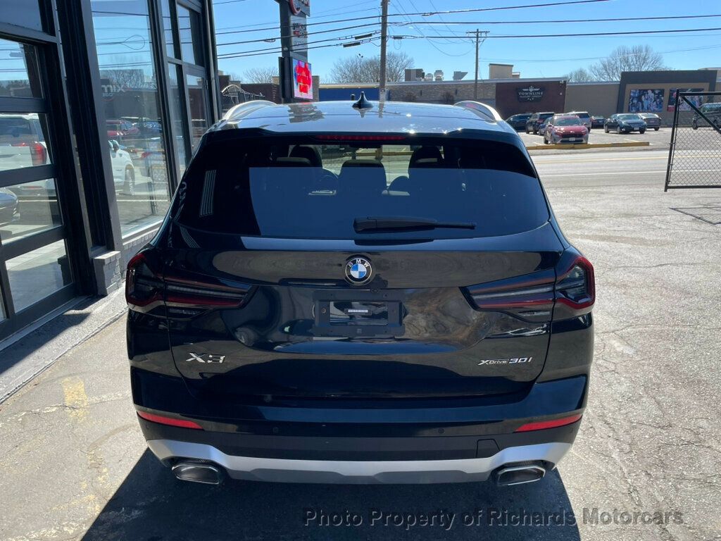 2023 BMW X3 xDrive30i Sports Activity Vehicle - Black Sapphire Metallic exterior view 7