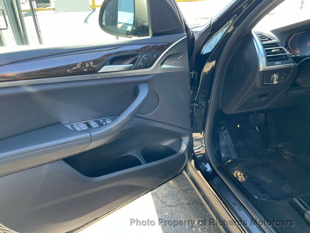 2023 BMW X3 xDrive30i Sports Activity Vehicle - Black Sapphire Metallic exterior view 8