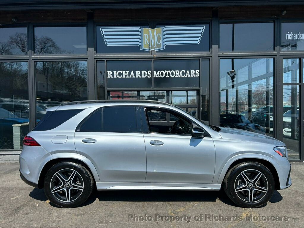 2024 Mercedes-Benz GLE GLE 450 4MATIC SUV - Cirrus Silver Metallic exterior view 2