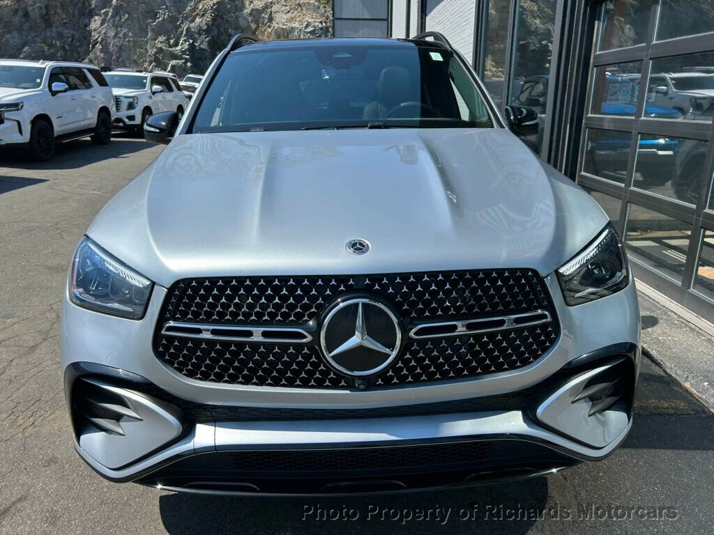 2024 Mercedes-Benz GLE GLE 450 4MATIC SUV - Cirrus Silver Metallic exterior view 8