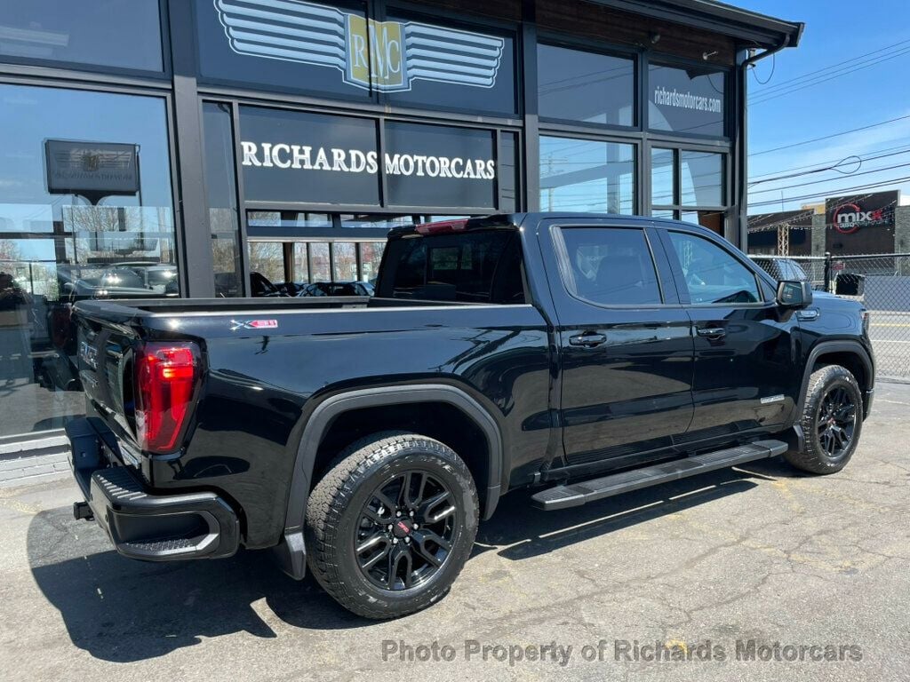 2024 GMC Sierra 1500 - Onyx Black exterior view 3