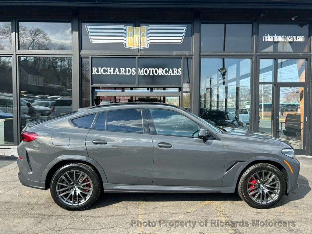2022 BMW X6 xDrive40i Sports Activity - Dravit Grey Metallic exterior view 2