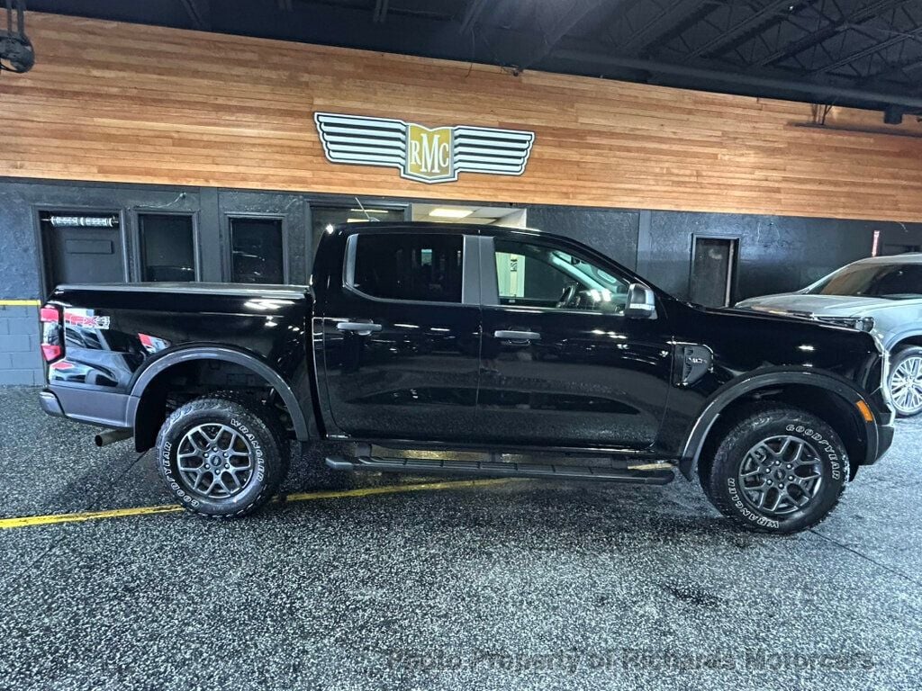 2024 Ford Ranger XLT 4WD SuperCrew 5' Box - Shadow Black exterior view 2