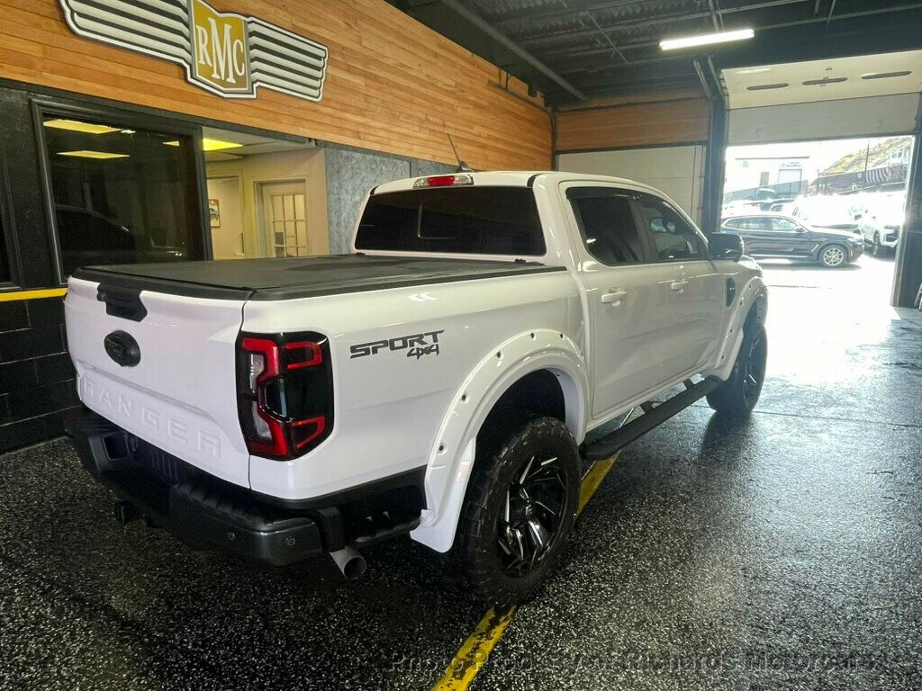 2024 Ford Ranger LARIAT 4WD SuperCrew 5' Box - Oxford White exterior view 3