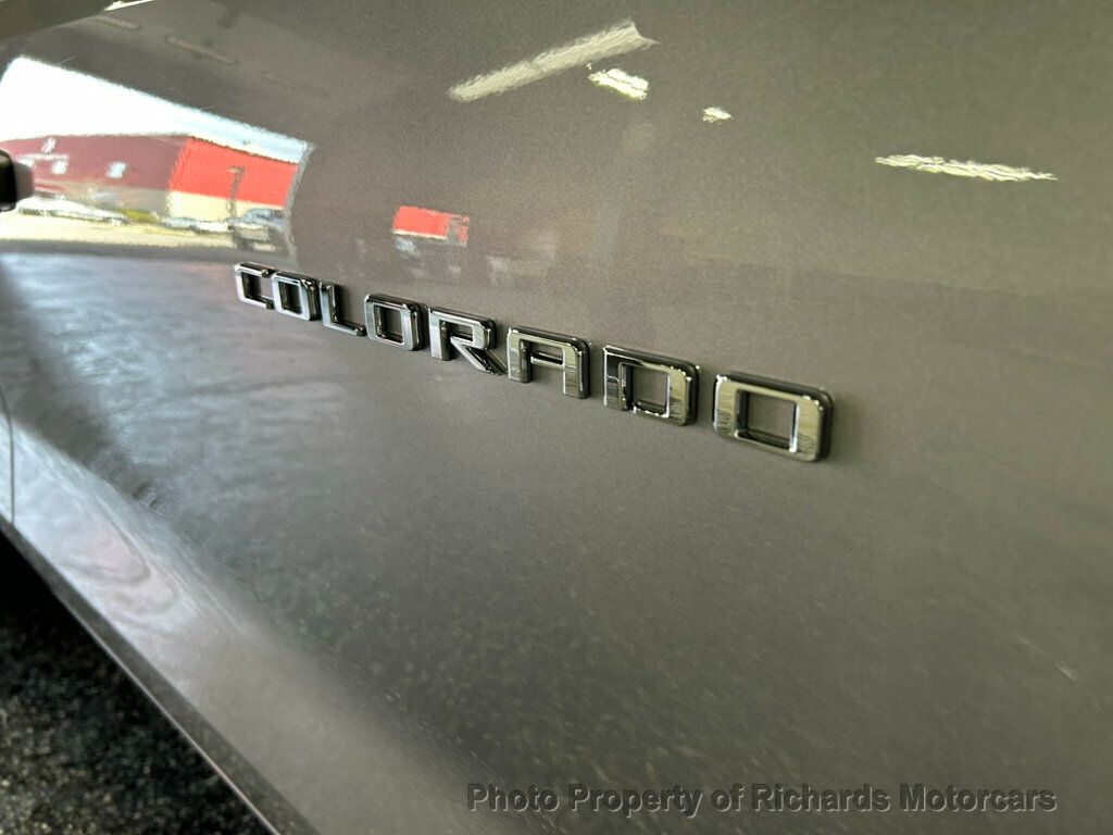 2024 Chevrolet Colorado 4WD Crew Cab WT - Sterling Gray Metallic exterior view 10