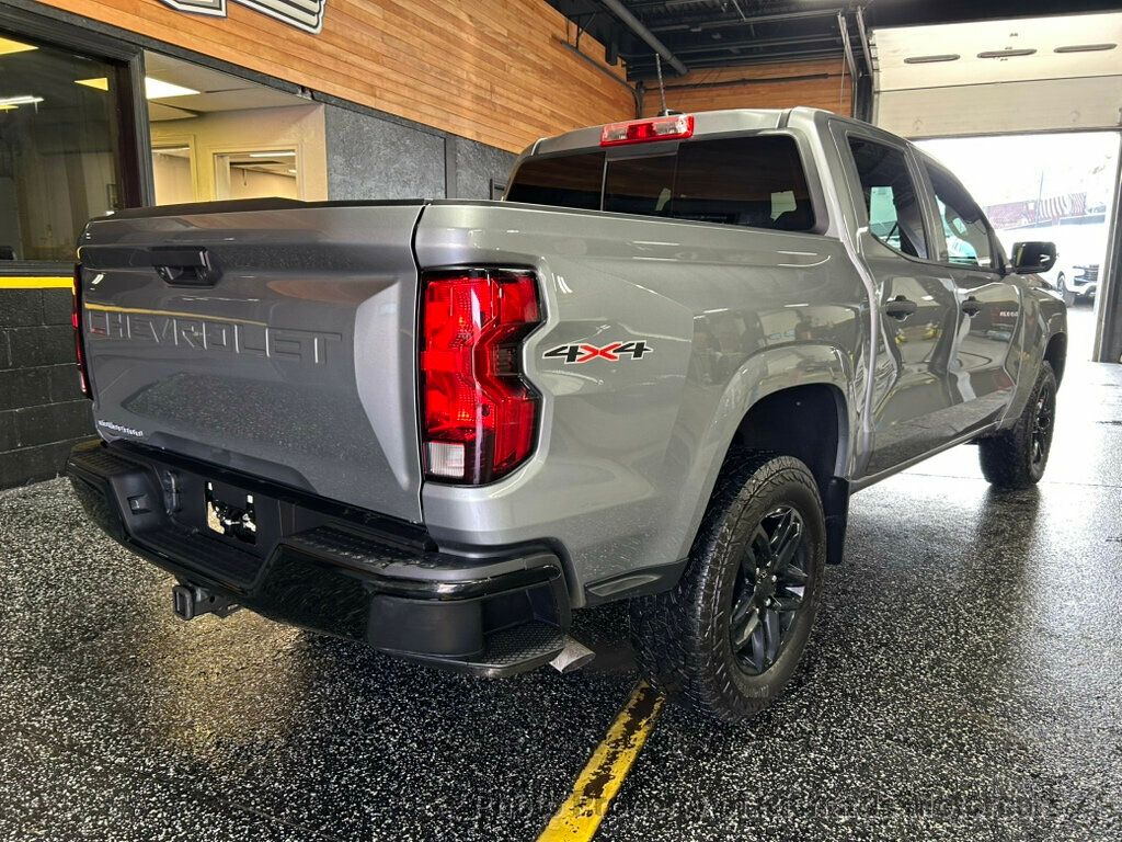 2024 Chevrolet Colorado 4WD Crew Cab WT - Sterling Gray Metallic exterior view 3