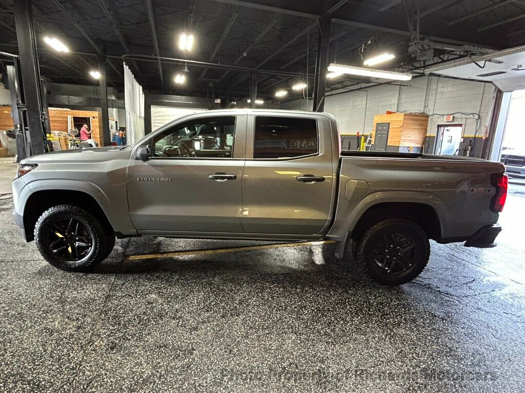 2024 Chevrolet Colorado 4WD Crew Cab WT - Sterling Gray Metallic exterior view 6