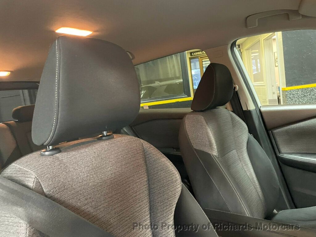 2021 Nissan Rogue AWD S - Glacier White exterior view 18