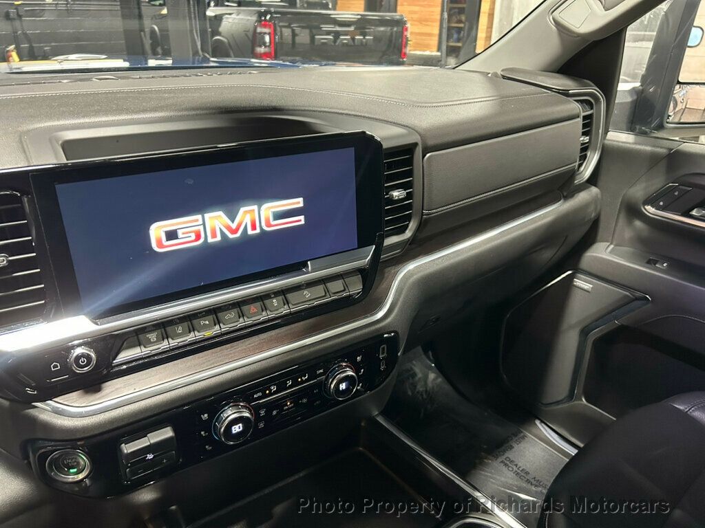 2024 GMC Sierra 2500HD - Downpour Metallic exterior view 16