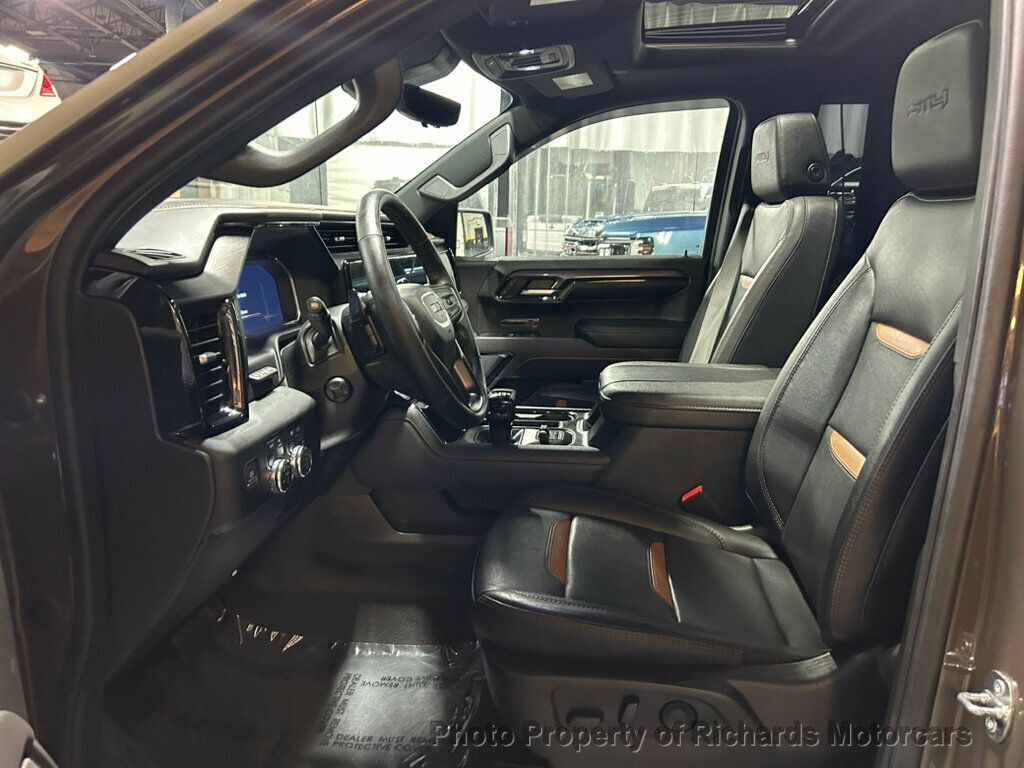 2024 GMC Sierra 1500 - Deep Bronze Metallic exterior view 13