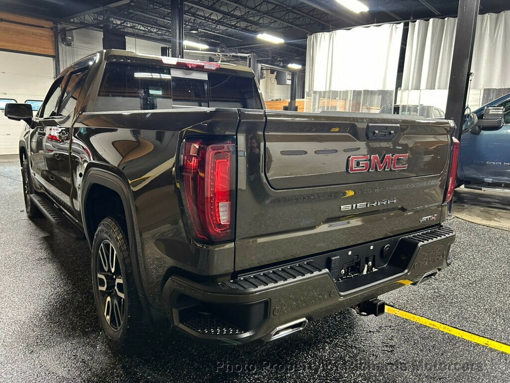 2024 GMC Sierra 1500 - Deep Bronze Metallic exterior view 5