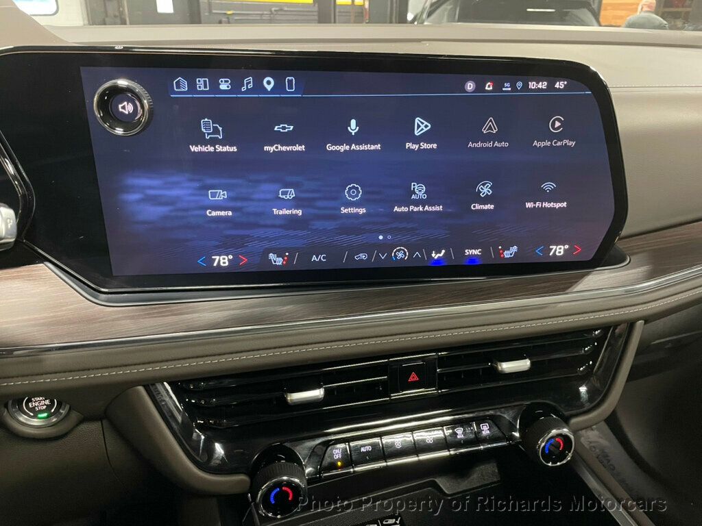 2026 Chevrolet Tahoe 4WD 4dr Z71 - Cypress Gray exterior view 14