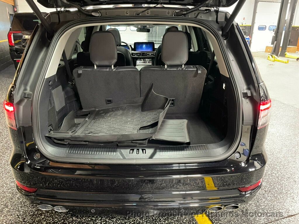 2025 Lincoln Aviator Premiere AWD - Infinite Black Metallic Clearcoat exterior view 18