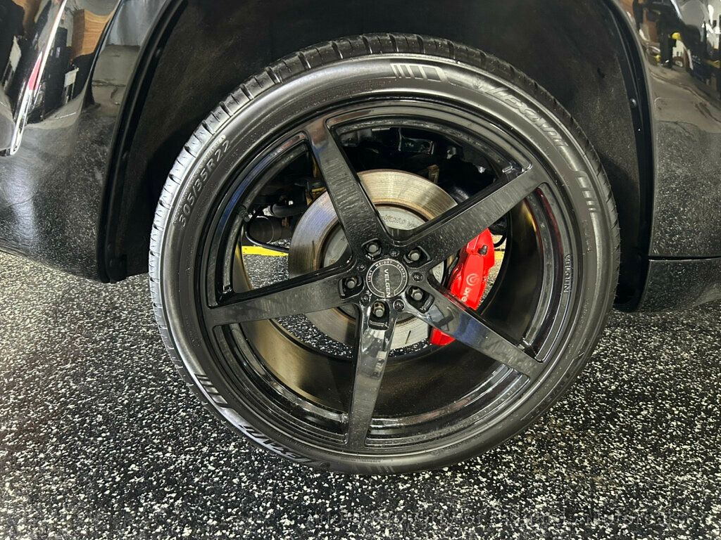 2018 Jeep Grand Cherokee SRT 4x4 - Diamond Black Crystal Pearlcoat exterior view 10
