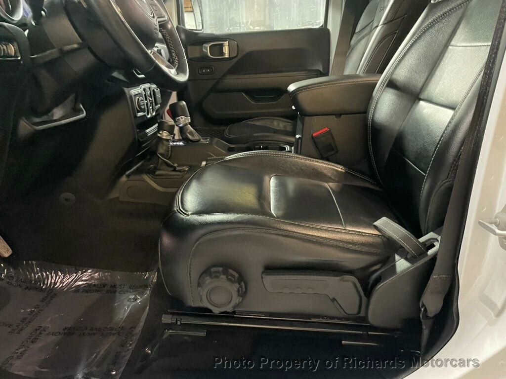 2021 Jeep Wrangler - Bright White Clearcoat exterior view 11