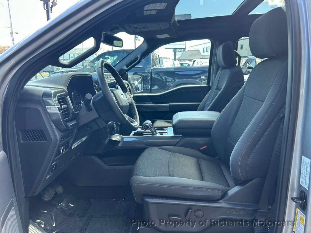 2023 Ford F-150 - Iconic Silver Metallic exterior view 12