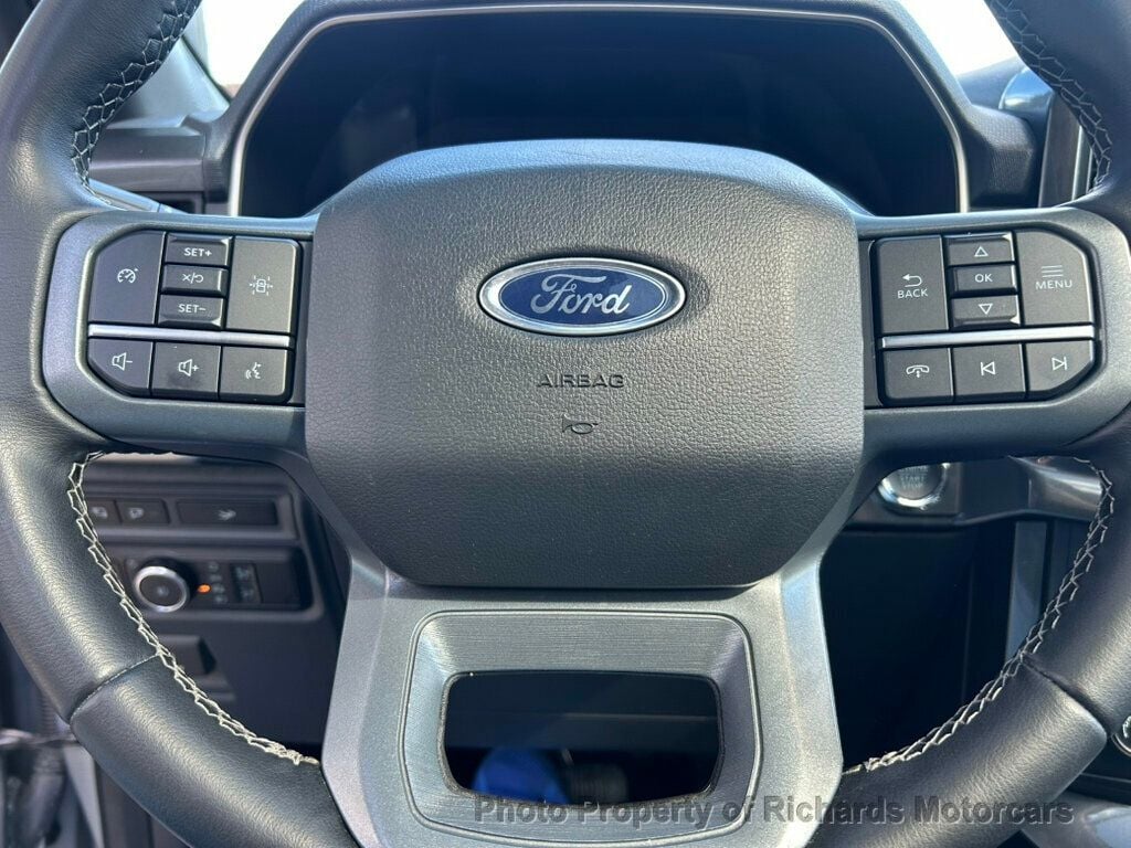 2023 Ford F-150 - Iconic Silver Metallic exterior view 15