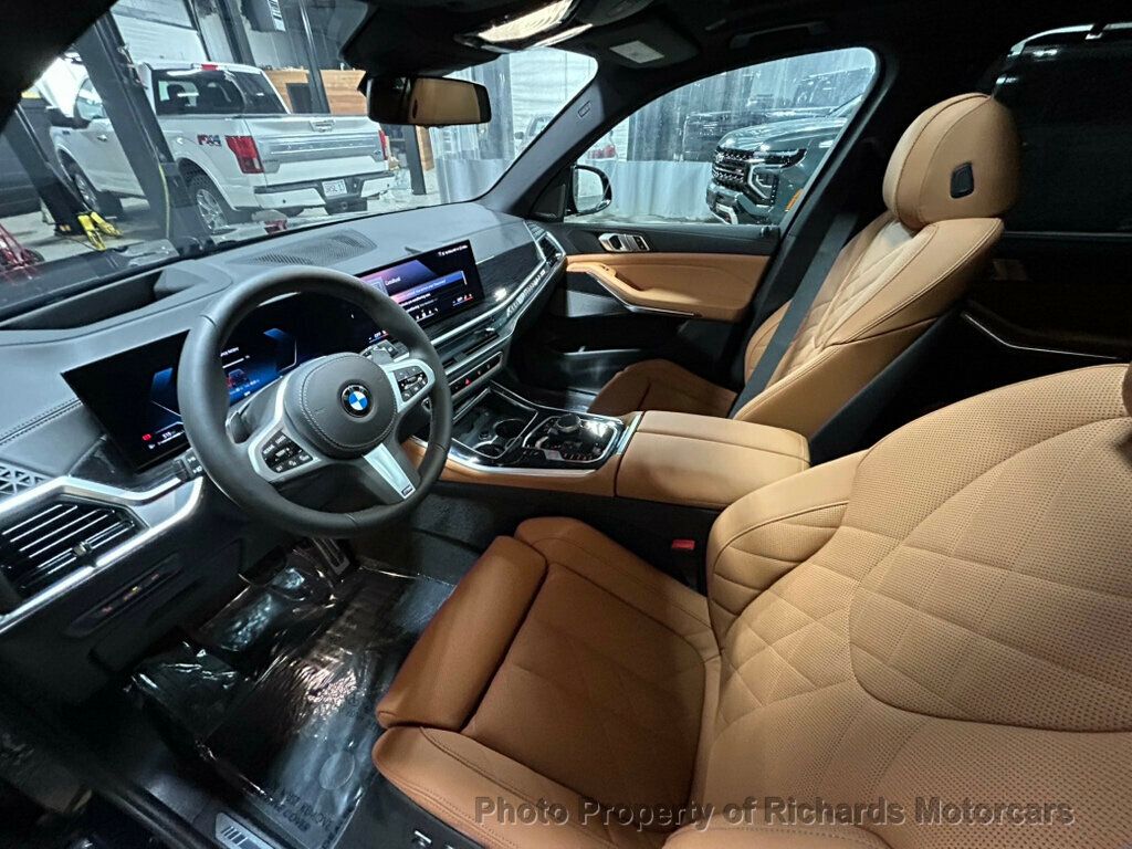 2026 BMW X5 xDrive40i Sports Activity Vehicle - Marina Bay Blue Metallic exterior view 13
